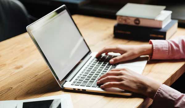 Pourquoi choisir Zineway pour vos magazines ?